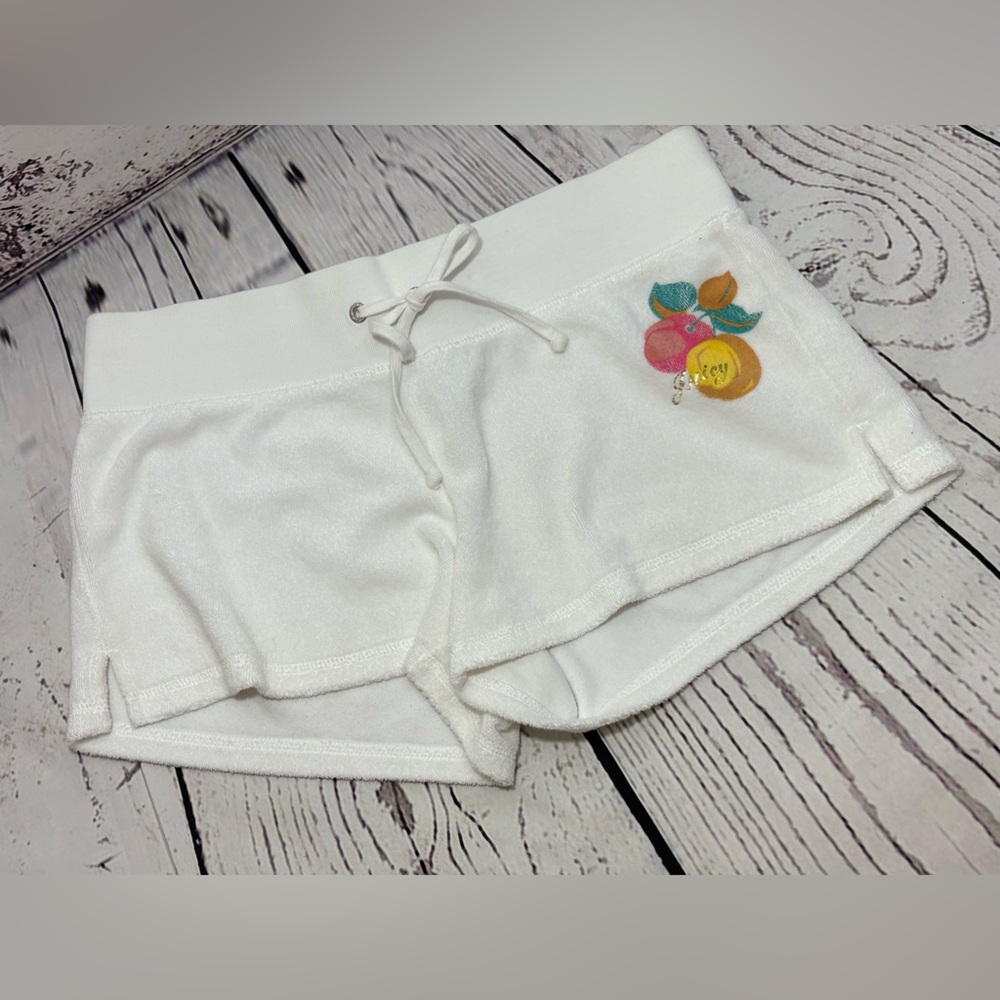 VTG Juicy Couture Juicy Peach White Terrycloth Short in Size Medium EUC - Picture 11 of 11